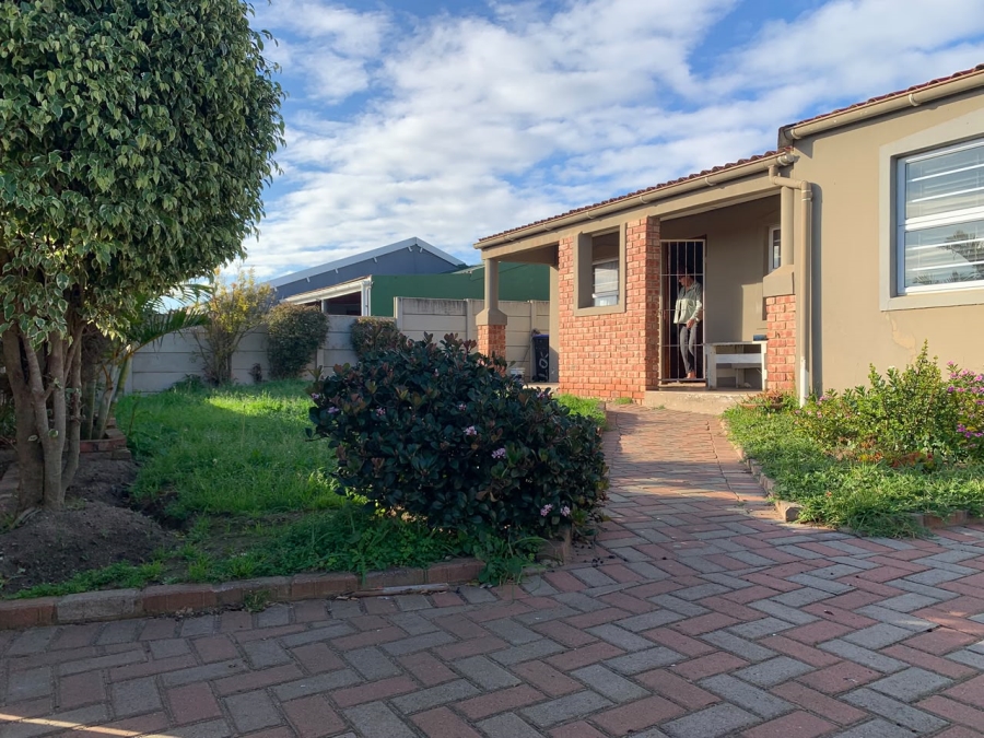 3 Bedroom Property for Sale in Pellsrus Eastern Cape